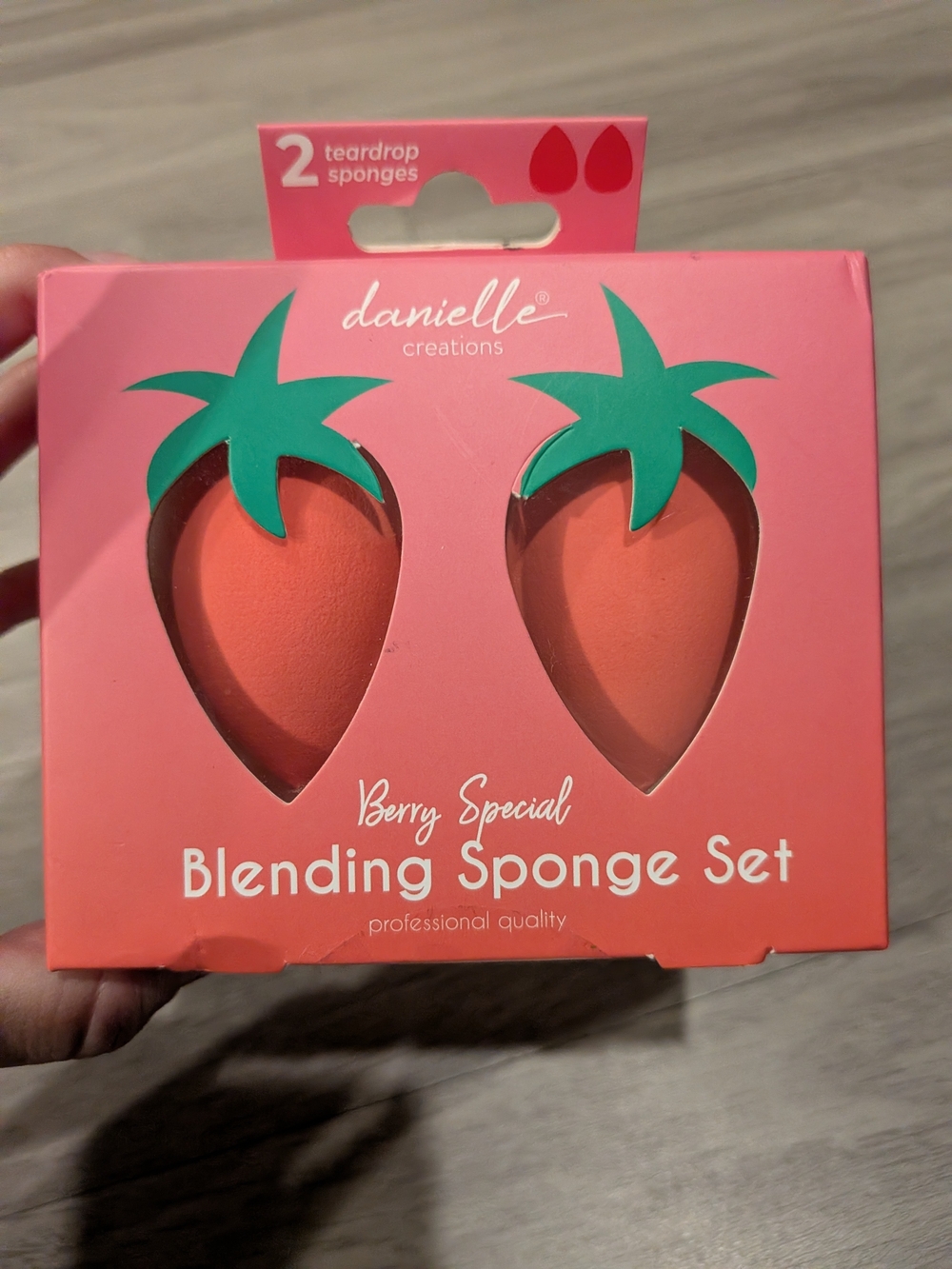 Berry Special Blending Sponge Set containing two NEW
